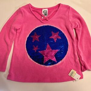 🔥NWT Toddler Girl’s pink with sequins design Casual Top